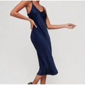 Wilfred Aritzia Navy Blue Satin Slip Dress Small V-Neck Adjustable Straps Midi